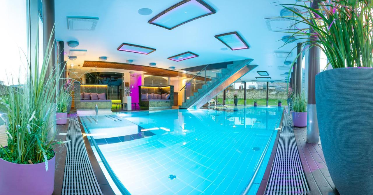 Johan Design & Spa Hotel Kuressaare Dış mekan fotoğraf