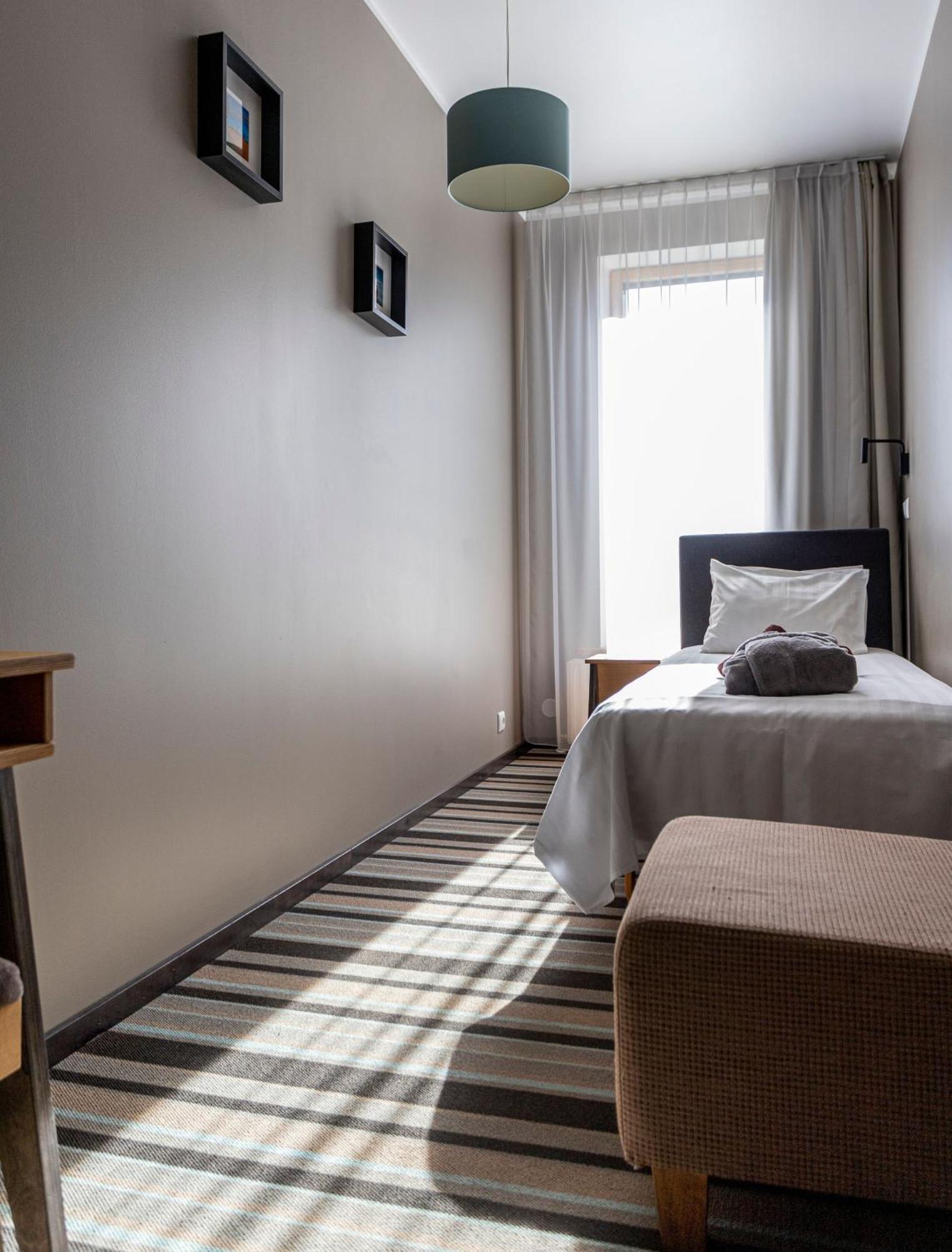 Johan Design & Spa Hotel Kuressaare Oda fotoğraf